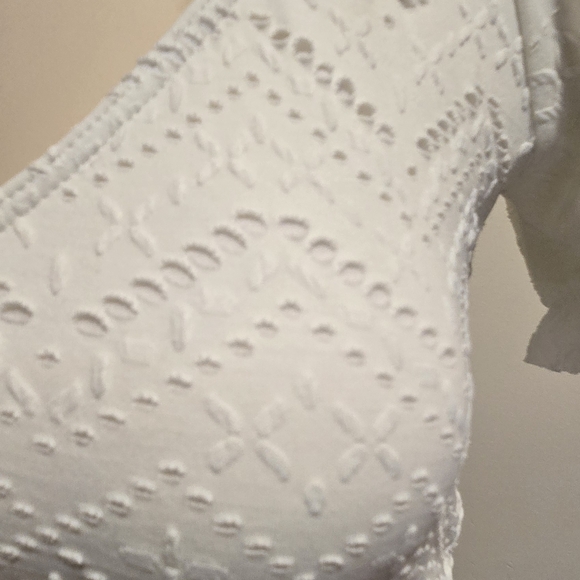 NWOT Roxy Cropped Top - XS - Picture 3 of 5